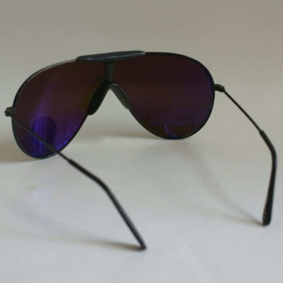 True Vintage Classic Sports Aviator all weather lens sunglasses - Picture 3 of 4